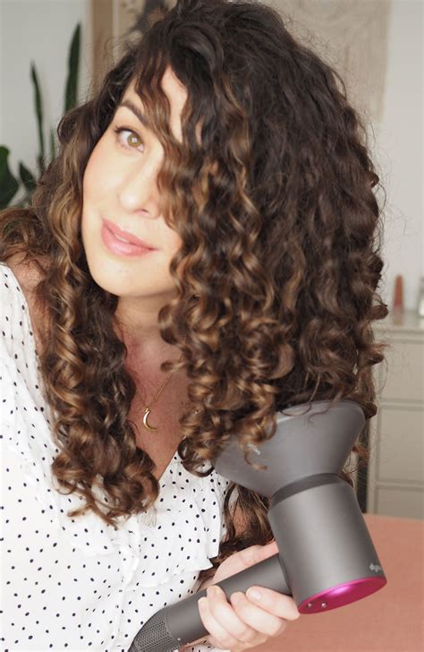 Best Hair Dryers + Hair Diffusers for Curly Hair - Curl Maven