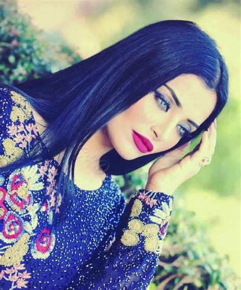 #afghan #singer #ramsha | Afghan dresses, Afghan girl, Celebs