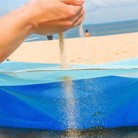 Sandproof Beach Blanket Lightweight – HouzPlus