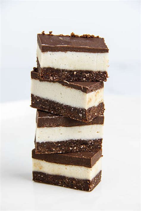 Raw Chocolate Peppermint Slice - Ascension Kitchen