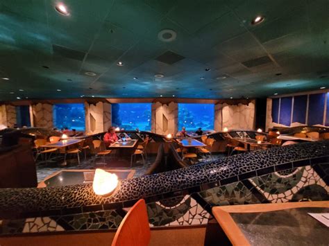 Coral Reef Restaurant Overview | Disney's EPCOT Dining - DVC Shop