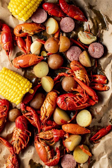 Best Cajun Crawfish Boil With Sausage (Crayfish Boil) - Went Here 8 This