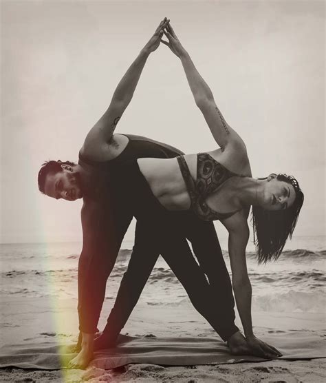 3 Partner Yoga Poses to give you Balance—in your Body & your ...