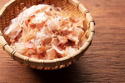 Dried Bonito Flakes (Katsuobushi): What Is It And How To Use It Delici - kawashima the japanstore