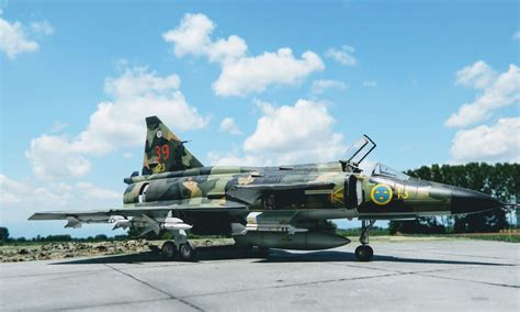 Saab ja 37 viggen - 1/48 ESCI - iModeler