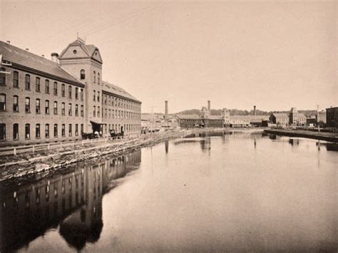 Explore Holyoke | A Brief History of Holyoke