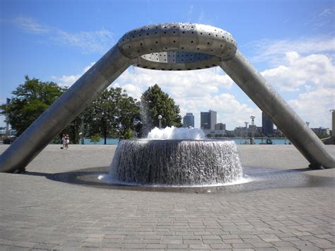 Hart Plaza Water Fountain | Water fountain, Water, Marina bay sands