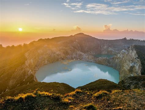 Kelimutu National Park: How to Plan Your Trip - Mike & Laura Travel