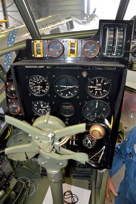 Bristol Blenheim cockpit | Warbirds Online