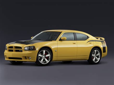 2007 Dodge Charger SRT8 Super Bee - conceptcarz.com