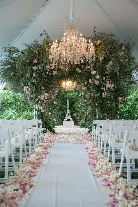 Nisie’s Enchanted Florist | Romantic Blush Wedding | Photo | PartySlate