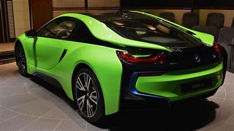 BMW i8 finished in Lime Green is a sight to behold | Bmw i8, Bmw, Lime ...