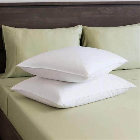 How Do I Wash Feather Pillows | Storables