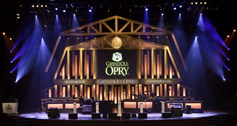 Grand Ole Opry Performances for December 24 and 25 | Vacations Made Easy Blog