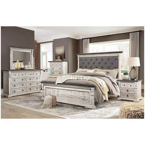 5 White Rustic Bedroom Sets Perfect for Country Livin' | Great American ...