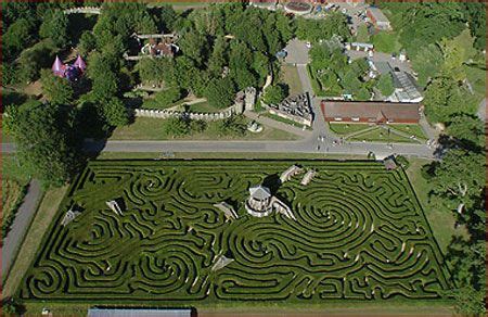 Longleat Hedge Maze - Wiltshire, Inglaterra | Maze, Hedges, Garden artwork