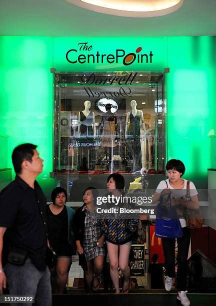 61 Centrepoint Singapore Stock Photos, High-Res Pictures, and Images ...