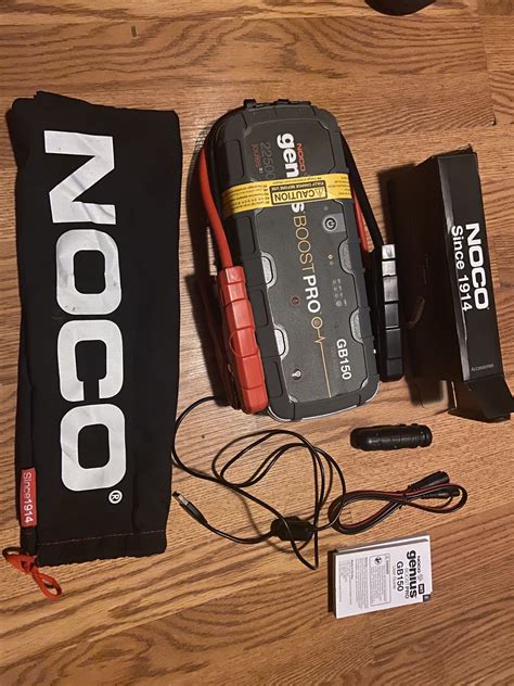 Noco boost pro GB150 jump starter 12V 4000A for Sale in Norwalk, CA ...