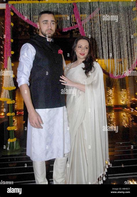 Bollywood actor Imran Khan along with his wife Avantika Malik Khan during Aamir Khan's Diwali ...