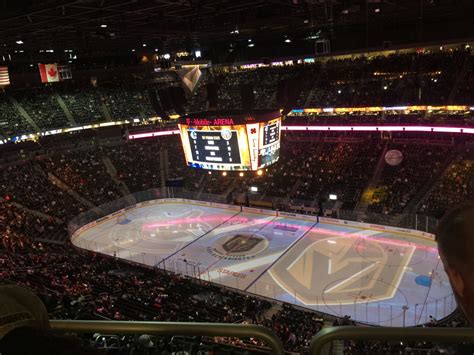 Vegas Golden Knights Stadion : Chicago Blackhawks vs. Vegas Golden ...