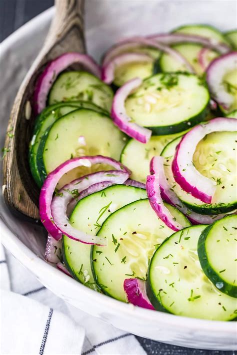 🏅 Receita fácil de salada de pepino (salada de pepino e cebola)