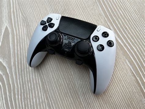 PS5's DualSense Edge controller is now available at Amazon and other ...