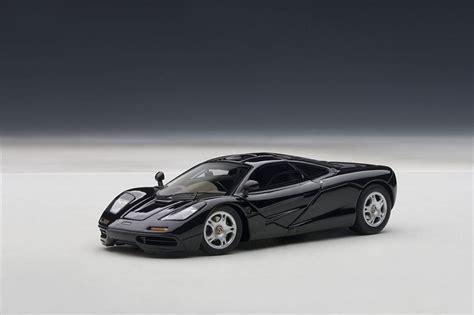 AUTOart McLaren F1 Jet Black Metallic 56002 - Modelcar.com English