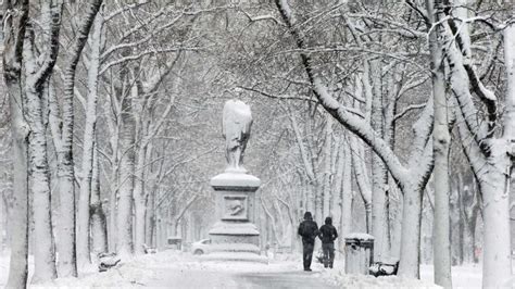 Up to six inches of snow expected in Massachusetts this weekend ...