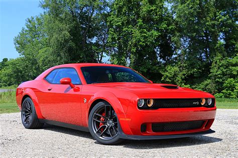 First Drive: 2018 Dodge Challenger SRT Hellcat Widebody