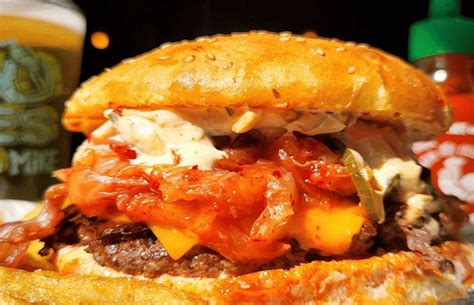 The 50 Best Burgers In The World 2022 | EnjoyTravel.com