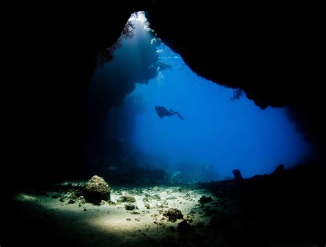 Underwater Cave Wallpapers - Top Free Underwater Cave Backgrounds ...