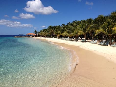 The gorgeous beaches of Bonaire at Harbour Village Beach Club ...