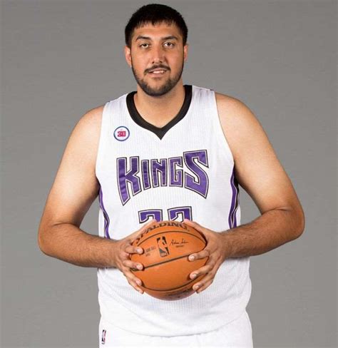 Sim Bhullar Birthday, Real Name, Age, Weight, Height, Family, Facts, Contact Details, Girlfriend ...