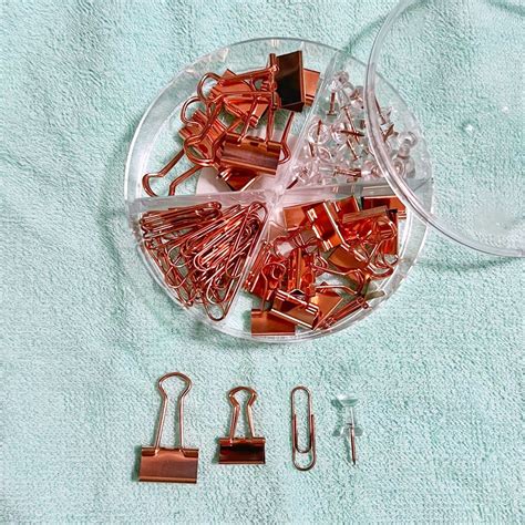 gold paperclips, Hobbies & Toys, Stationery & Craft, Stationery ...