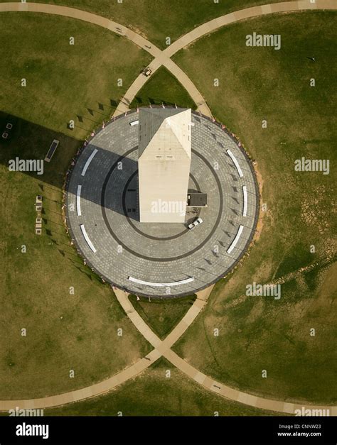 Washington Monument Aerial View High Resolution Stock Photography and ...