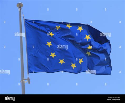 Eu stars on flag hi-res stock photography and images - Alamy