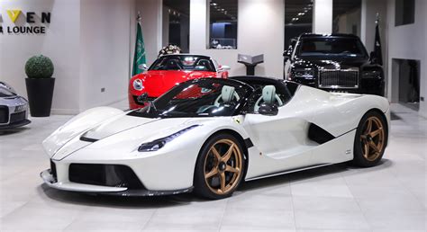 Ferrari LaFerrari Aperta - Seven Car Lounge - Saudi Arabia - For sale ...