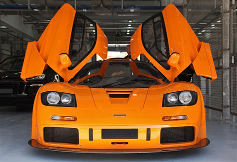 1995 McLaren F1 GTR - price and specifications