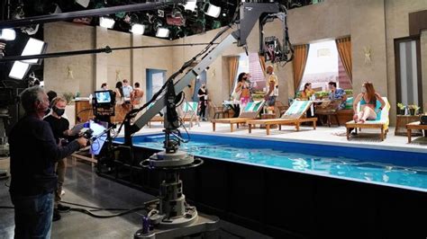 'General Hospital' Installs Pool Set to Cool Down Summer Drama | Soap ...