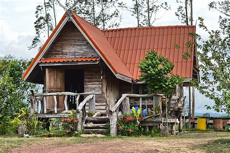 A farmers house in rural Thailand. | Kostas GR | Flickr