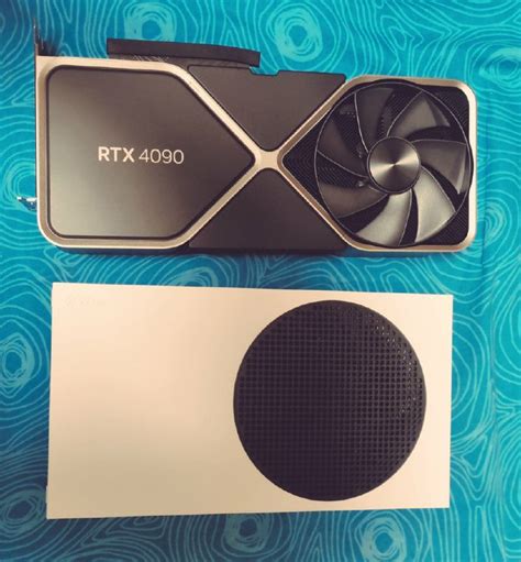 The NVIDIA RTX 4090 is literally bigger than an Xbox Series S | Windows ...