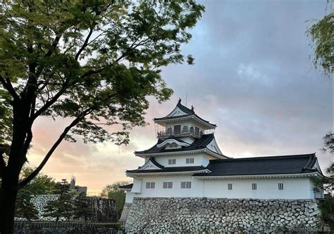 Image of Toyama Castle by Zoe Solnick | 1019495 | PhotoHound