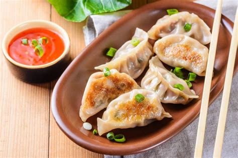 Dumplings: How To Make Classic Chinese Dumplings – DesiDakaar