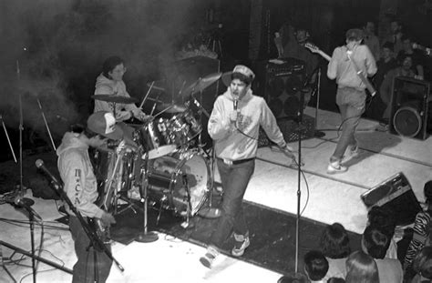 Help finding information on an early Beastie Boys photo : r/BeastieBoys