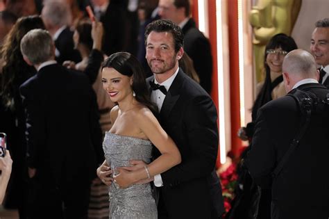 Miles Teller and Wife Keleigh Sperry Show Sweet PDA at the 2023 Oscars ...