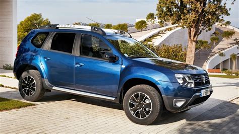 Dacia DUSTER (2017) with EDC [Automatic transmission] - YouTube