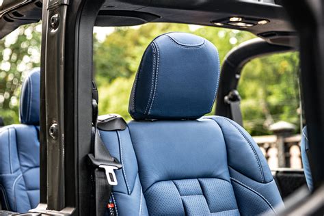 Jeep Wrangler JL 2 Door Leather Interior – Chelsea Truck Company