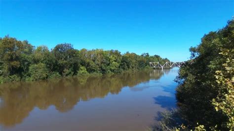 Aerials recorded in October, 2016 on U.S. 301over Great Pee Dee River - YouTube