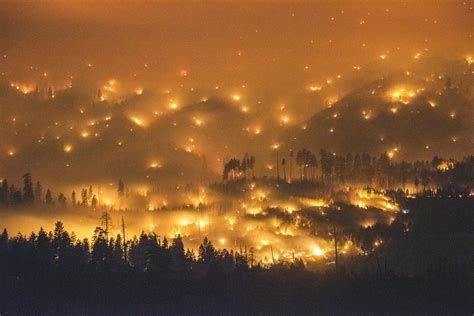 Yosemite Wildfire: Crews Beat Back Blaze in California - NBC News