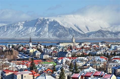 Iceland | History, Maps, Flag, Population, Climate, & Facts | Britannica